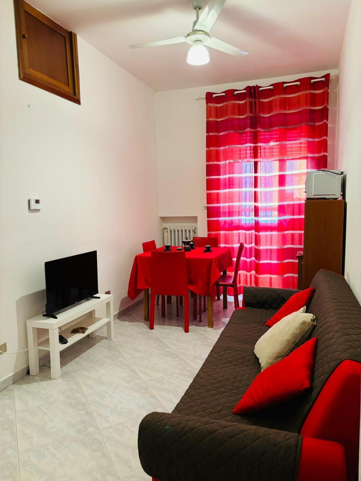 Matthias Central Rooms And Accomodation Bari Exterior foto